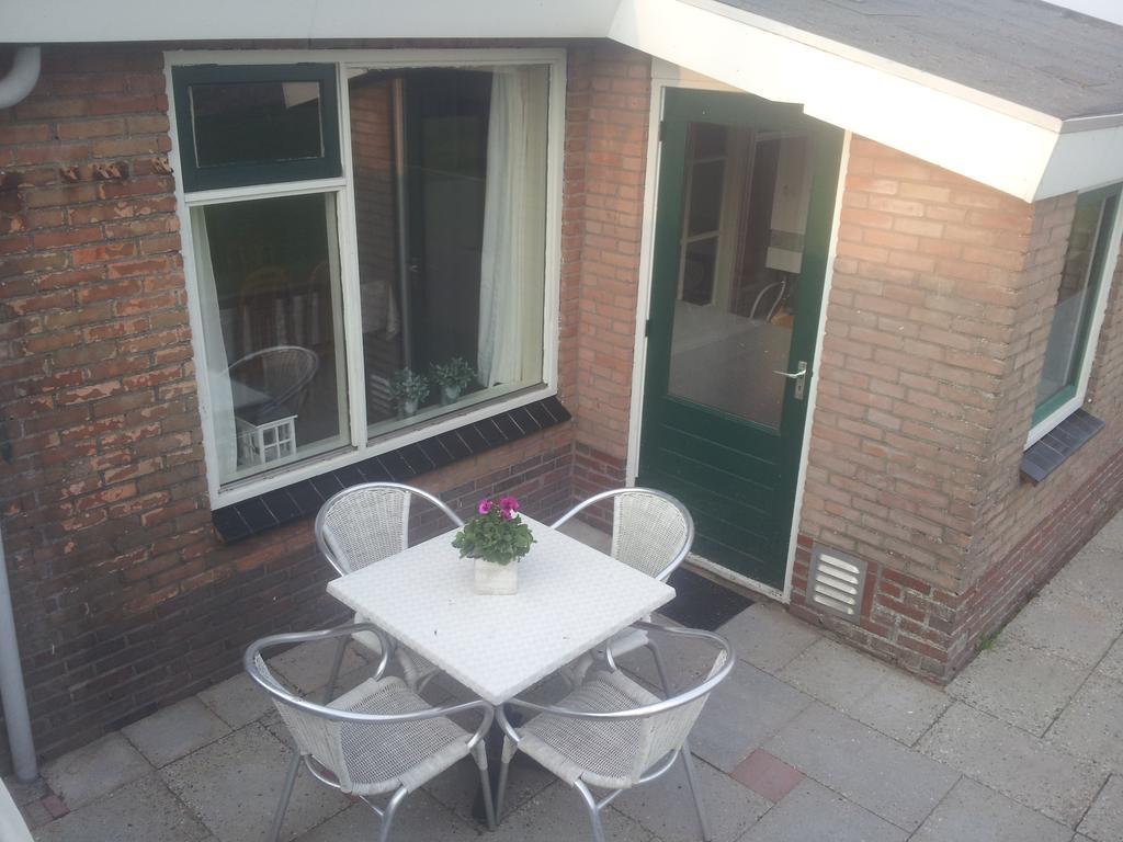 Ridderspoor Villa Hollum  Exterior photo